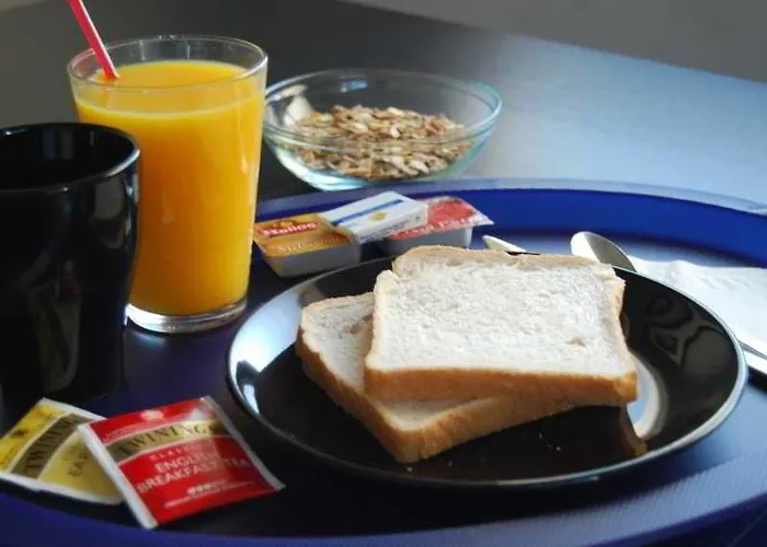 라 모라가 데 포니엔테 호스텔