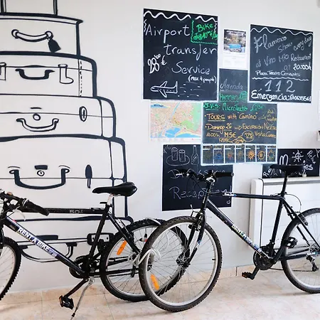 Hostel La Moraga De Poniente Malaga